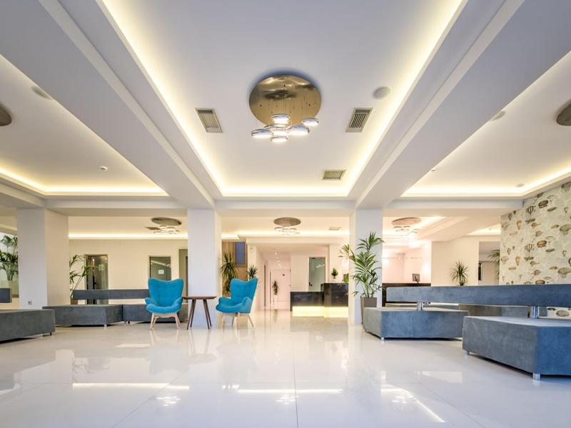Mediterranee Hotel Plános Eksteriør bilde